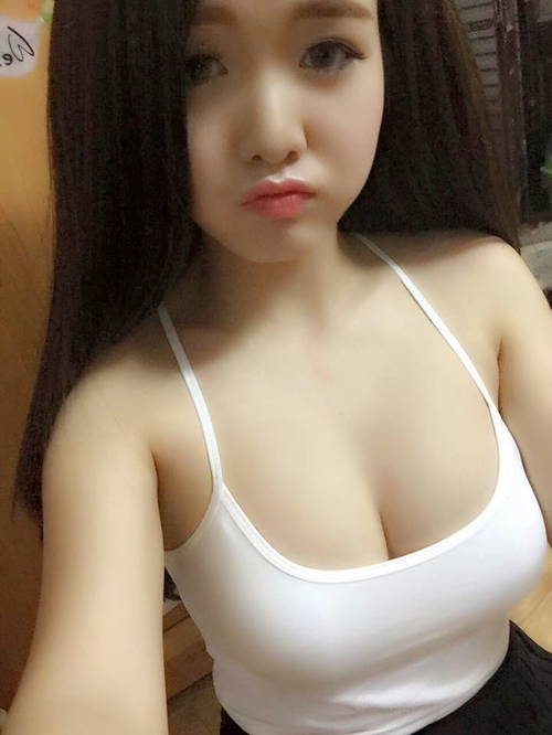 Phương Thảo – nhìn qua là biết em tốn trai rồi